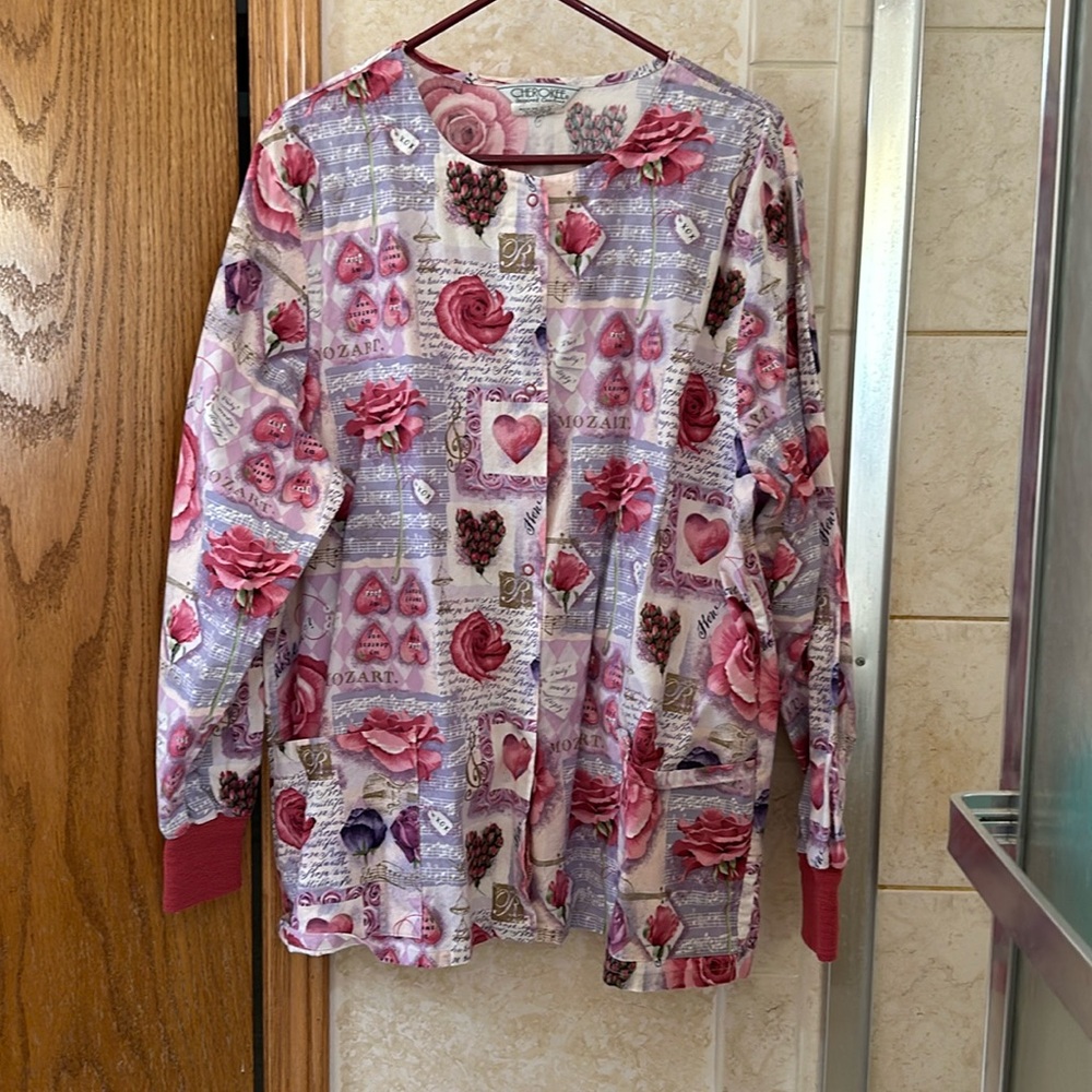 Multicolored scrub jacket